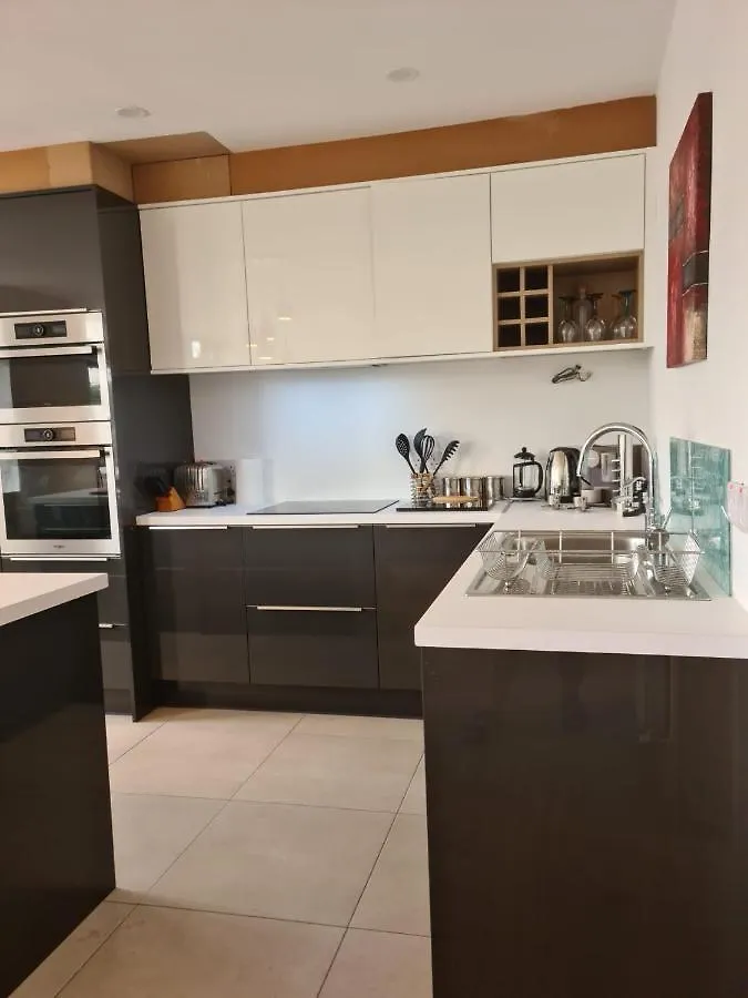 Ard Kielin Apartment Luxury 2 Bedroom In Килларни