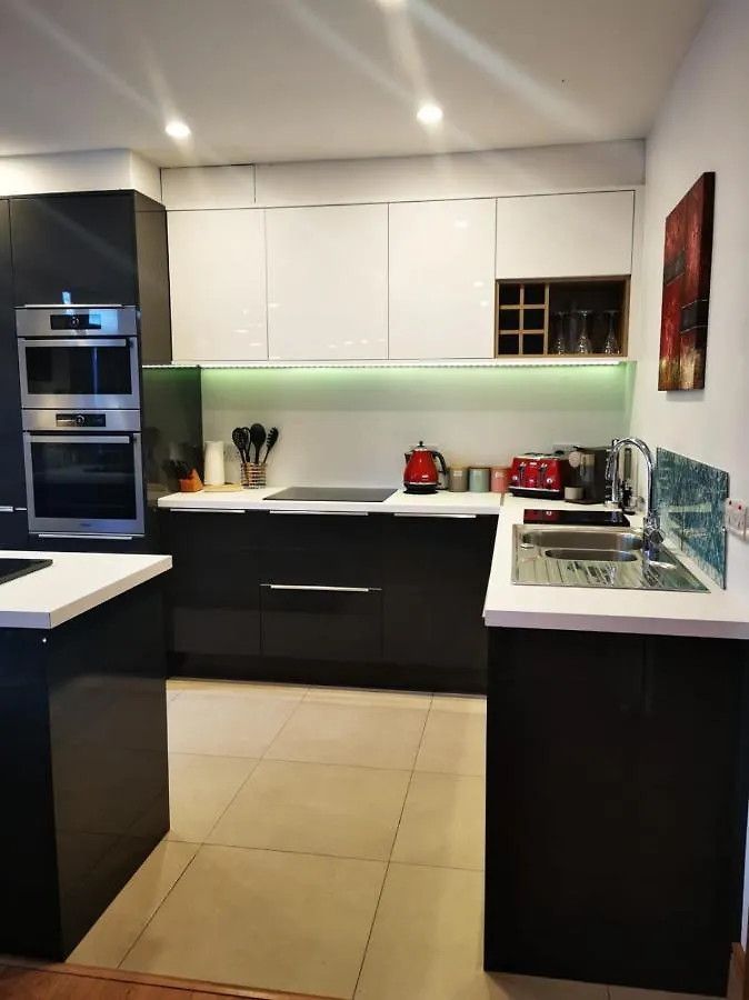 Ard Kielin Apartment Luxury 2 Bedroom In Килларни